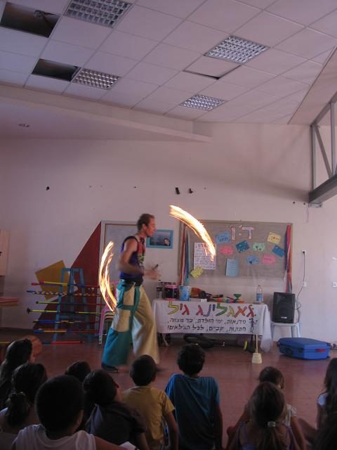 קרקס בגיל